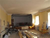 M�vel�d�si h�z fel�j�t�sa �s �tad�sa 2010.