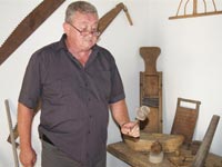 N�prajzi h�z - Bakonysz�cs
